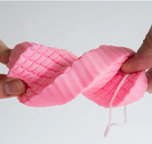 Charger l'image dans la galerie, Shower Exfoliating Sponge